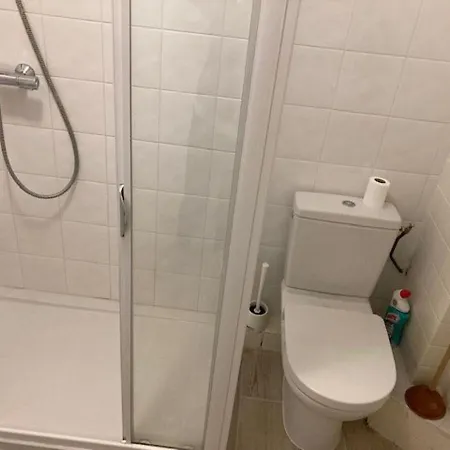 Apartment En Bord De Avec Wi-fi - Lavandou - Fr-1-308-82 *