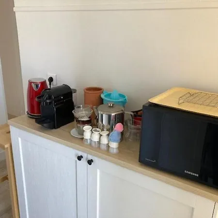 Apartment En Bord De Avec Wi-fi - Lavandou - Fr-1-308-82