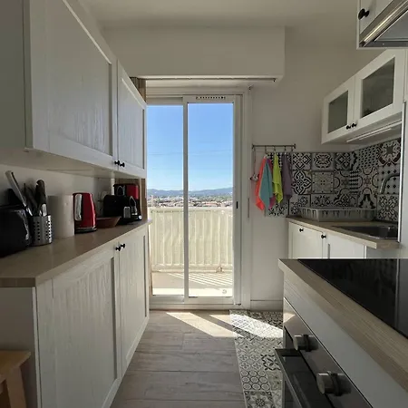 Διαμέρισμα T2 Au Lavandou Avec Parking Et Vue Imprenable - Fr-1-308-82