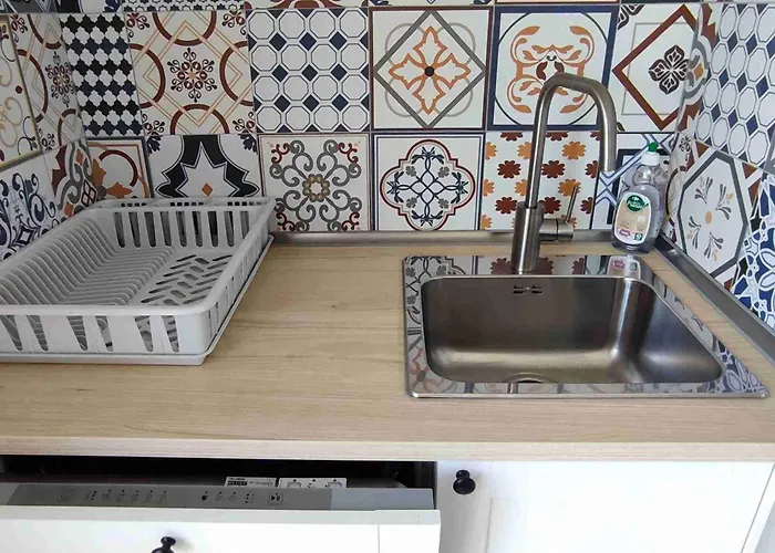 T2 Au Lavandou Avec Parking Et Vue Imprenable - Fr-1-308-82